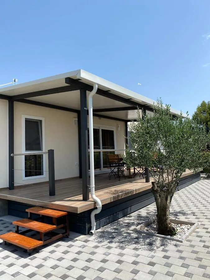 Mobile House Kastanjola Villa Biograd Na Moru